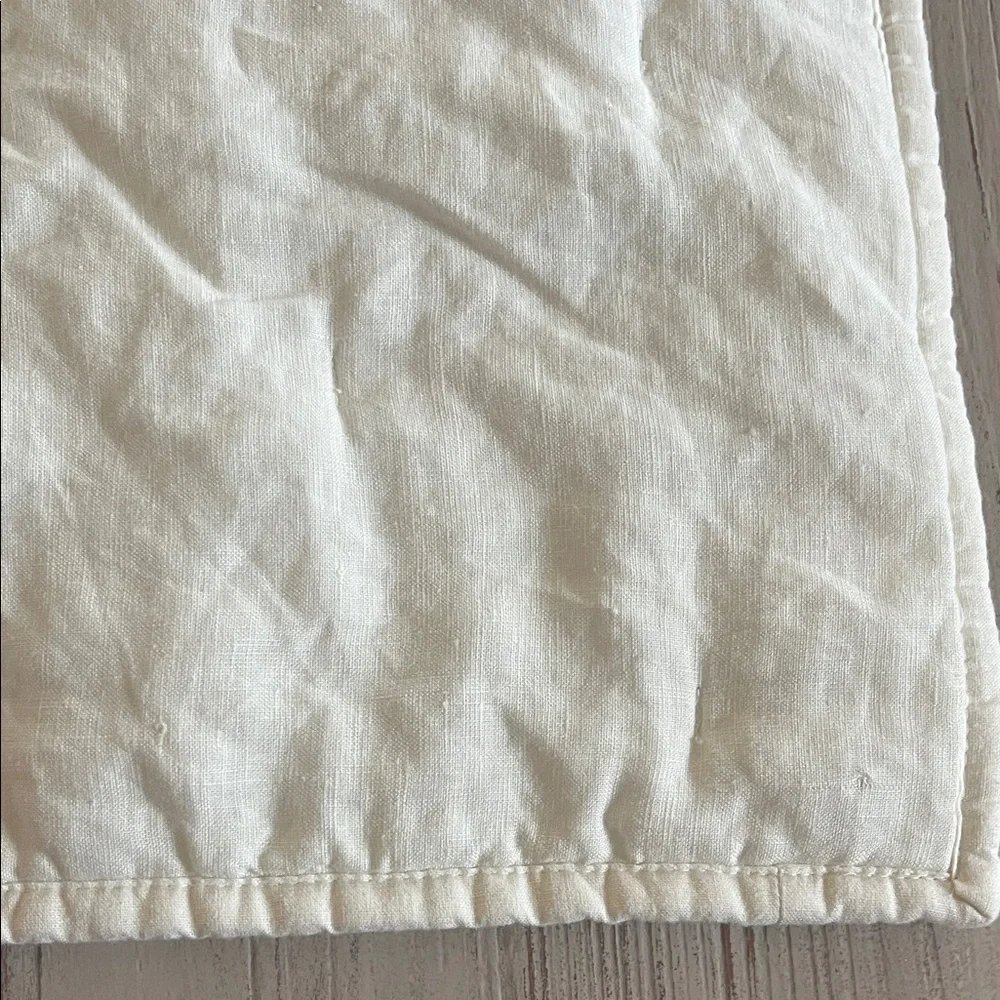 Pottery Barn Belgian flax tufted Quilted sham classic ivory standard size